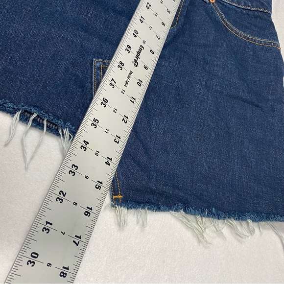 Urban Outfitters BDG Dark Wash Mini Denim Frayed Hem Jean Skirt Size S #0842 - Picture 8 of 9